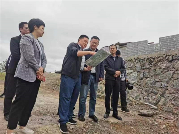 5月10日，副县长徐涌泗一行调研湖田山项目，乐竞平台党委书记、董事长洪筱明，湖田山执行董事邢辉姣陪同2.jpg