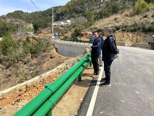 1711342789433982.jpg 780170986d5b8f5a06cf9a8224df3fa_副本.jpg